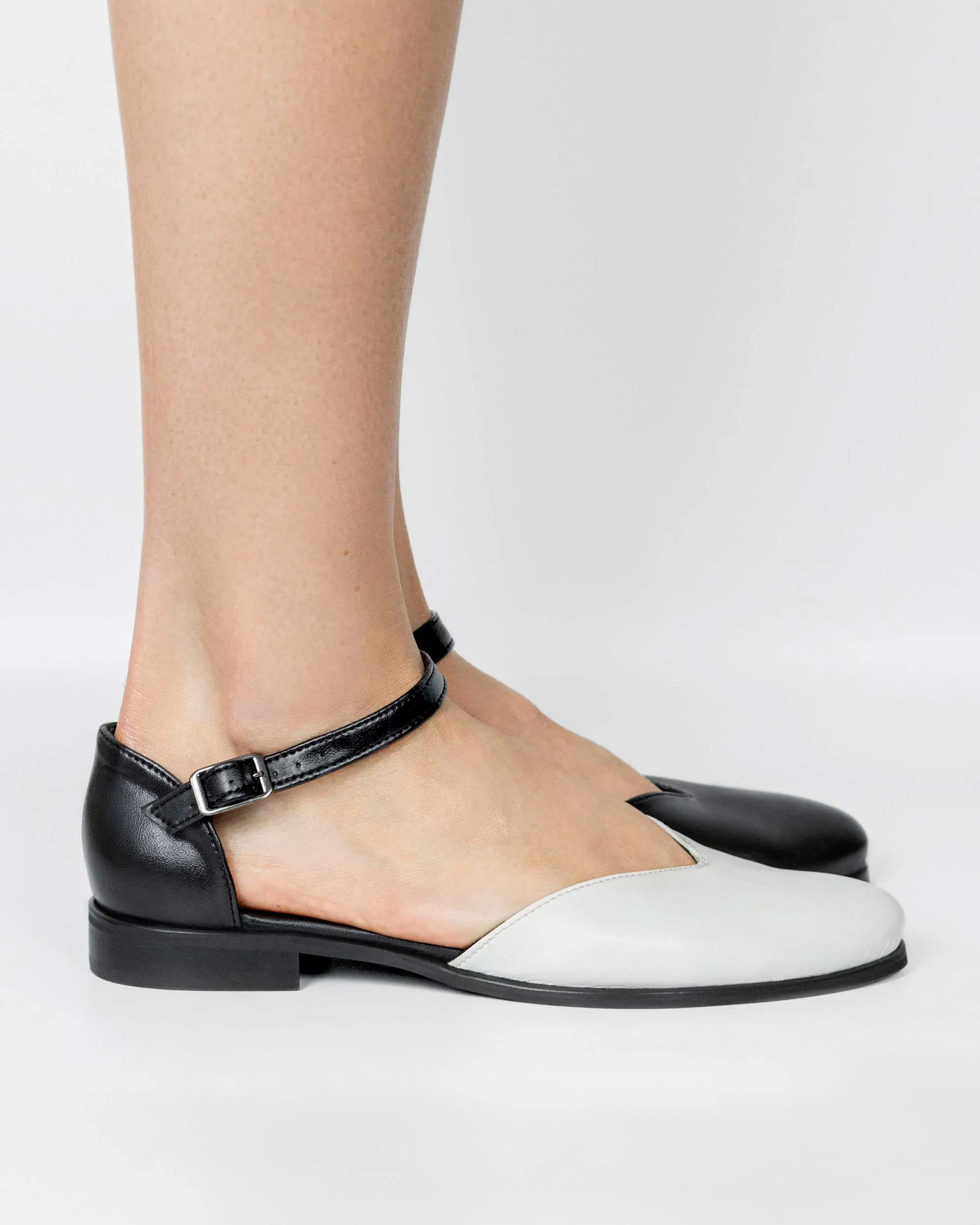 Alexa Pumps cactus leather ballerinas