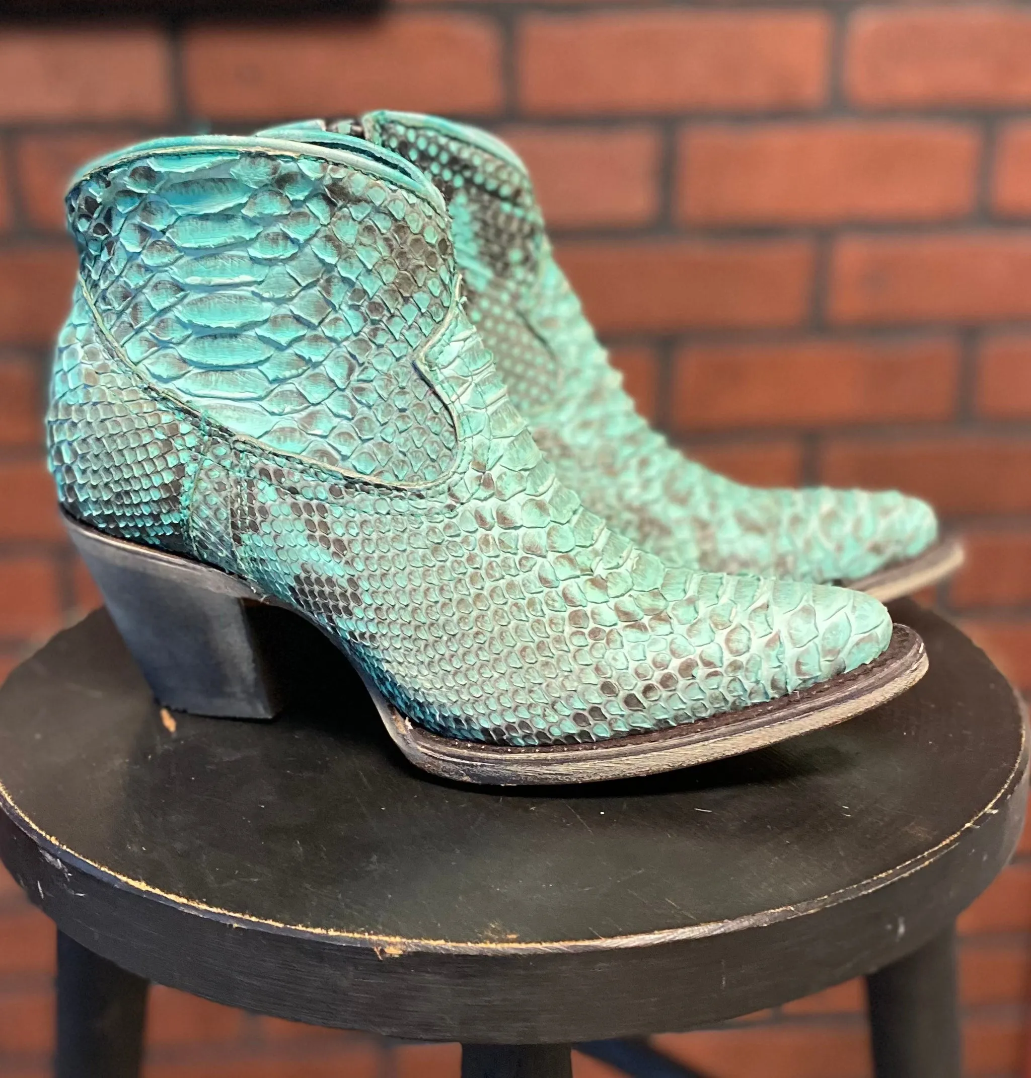 Corral Women's Turquoise Python J Toe Bootie A4323