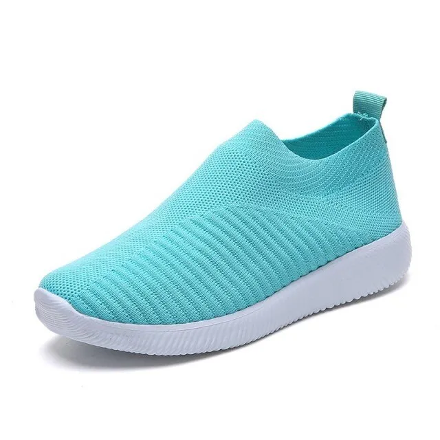 Dexter Women's Walking Sneaker