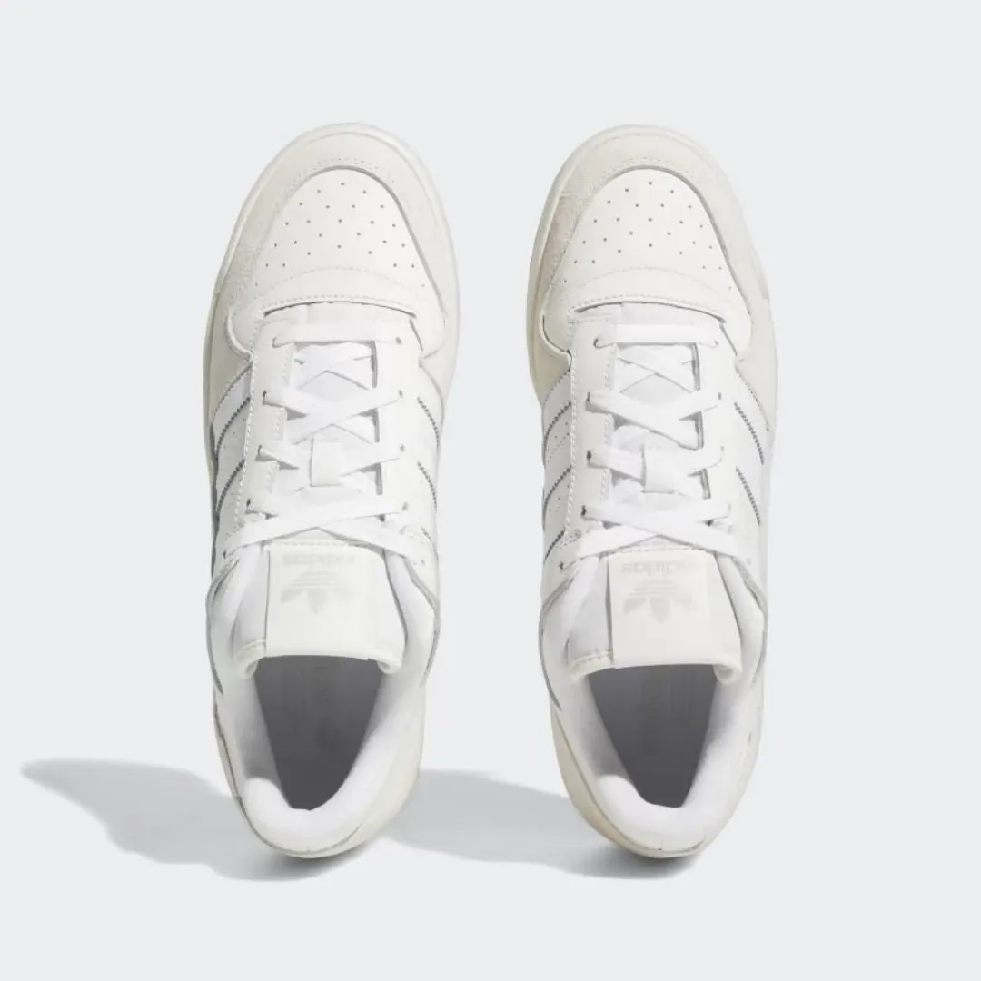 Forum Low Shoes (Chalk White   Cloud White   Cloud White)