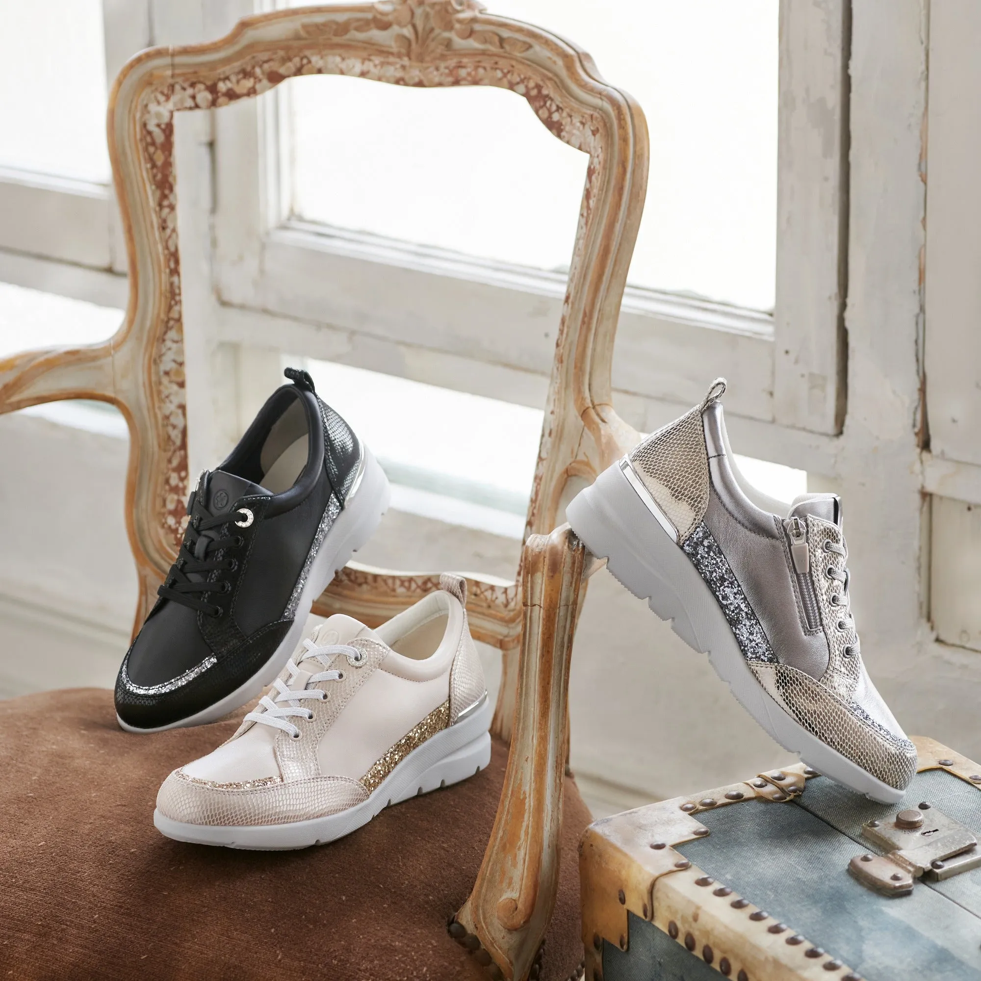 Lightweight Soft Sheepskin sneakers with Swarovski crystal glass eyelet and brightful glitter decoration #FJ103