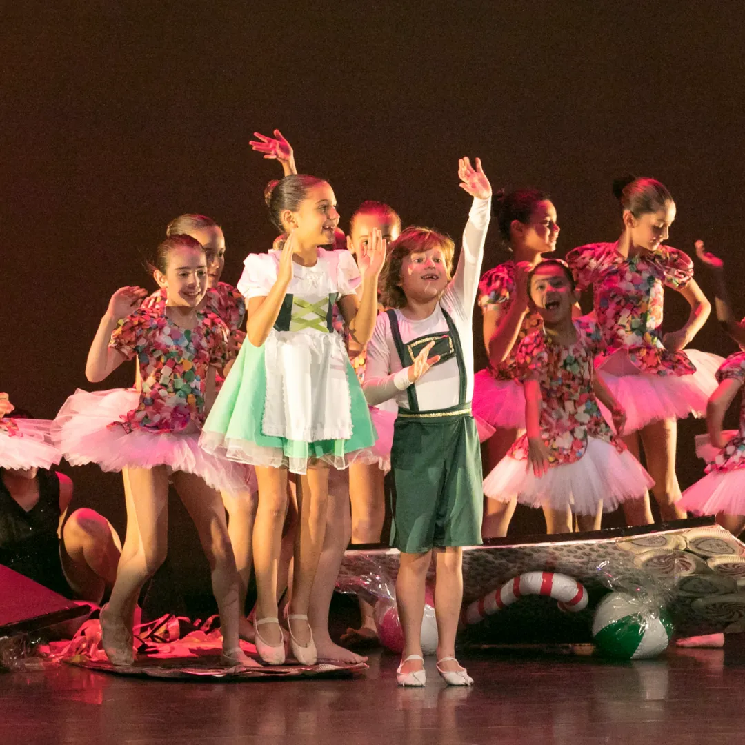 Musical Theatre | Age: 11-15y | Saturday at 01.15 - 2pm | More House School, Knightsbridge