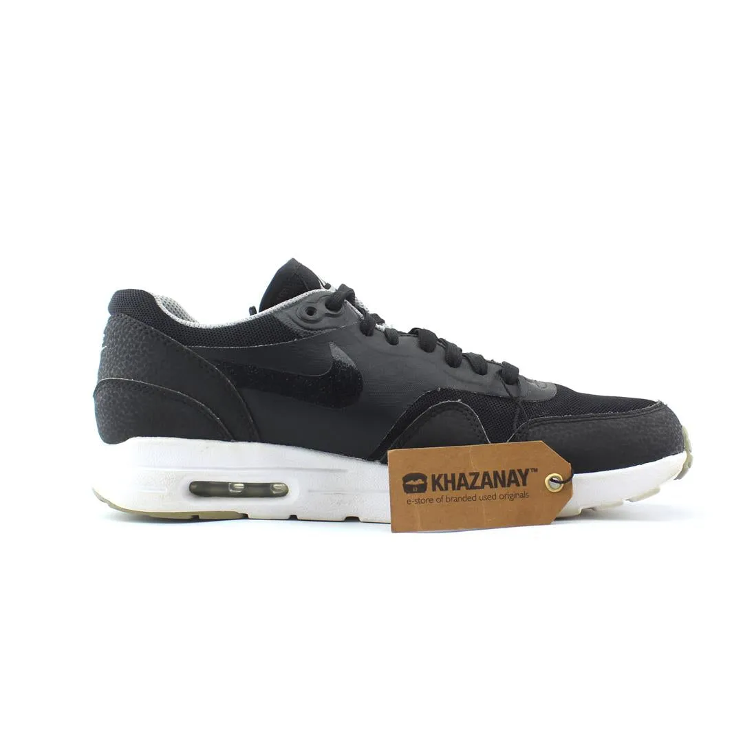 NIKE AIR MAX 1 ULTRA ESSENTIALS TRAINERS