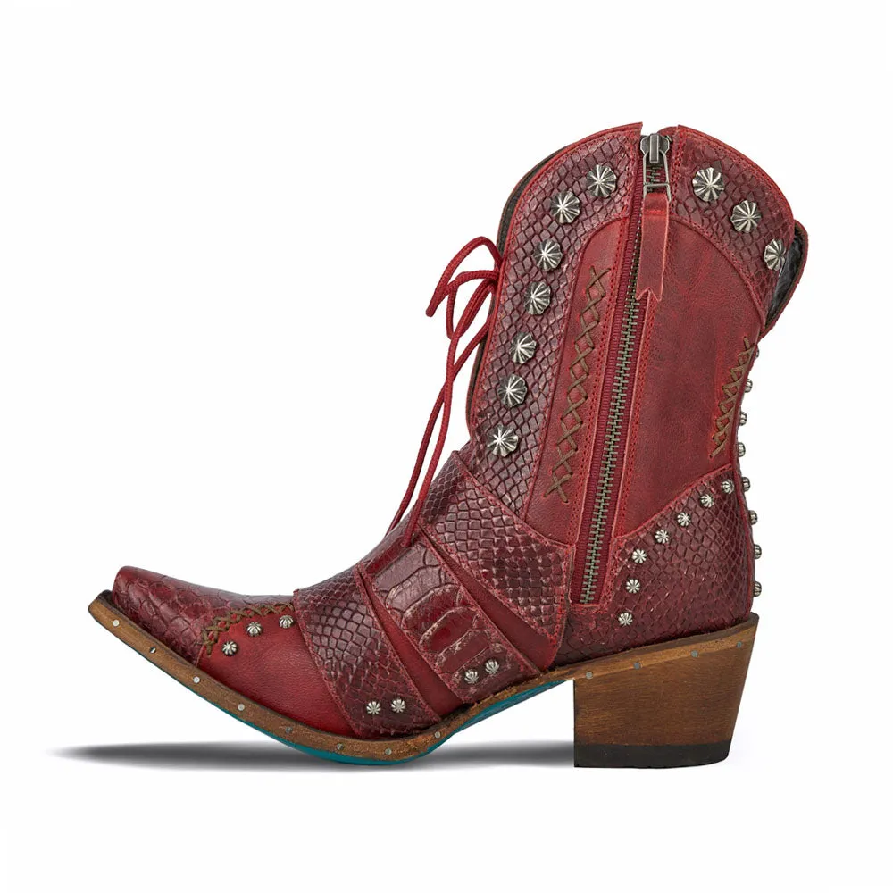 Showdown Studded Snip Toe Zippered Cowboy Booties