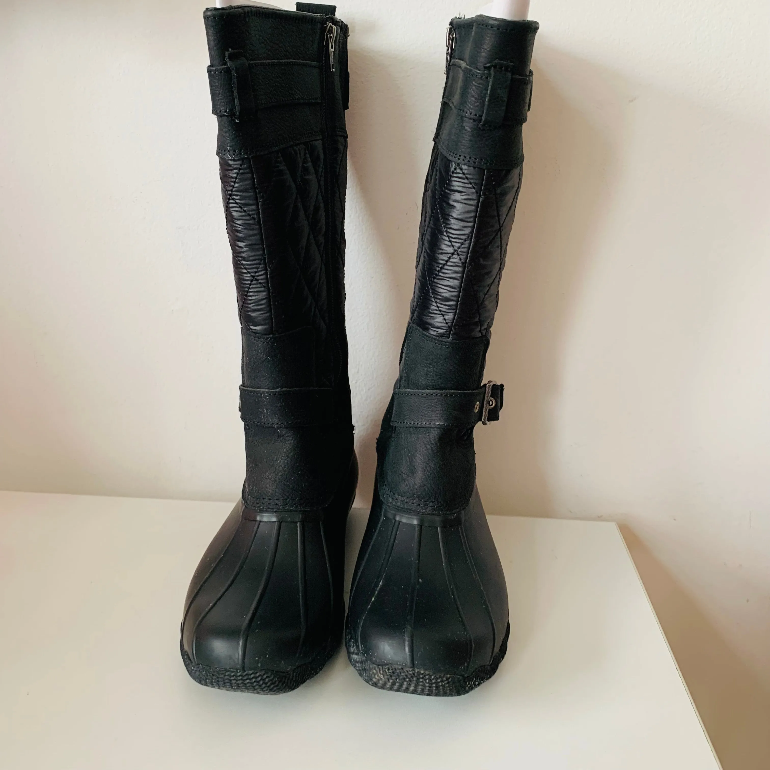 Sperry Saltwater Quilted Tall Nylon Rubber Duck Black Women’s Boots Size 9