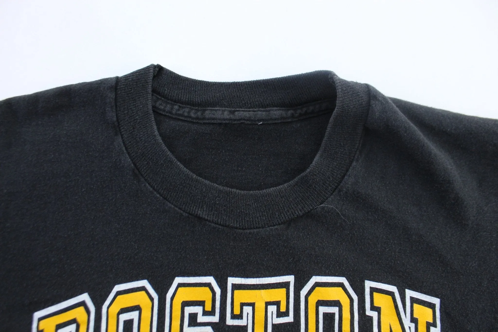 Vintage Boston Bruins Hockey Graphic T-Shirt