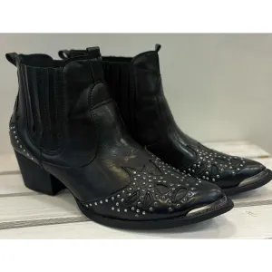 Wanted Lonestar Studded Booties - Size 7.5